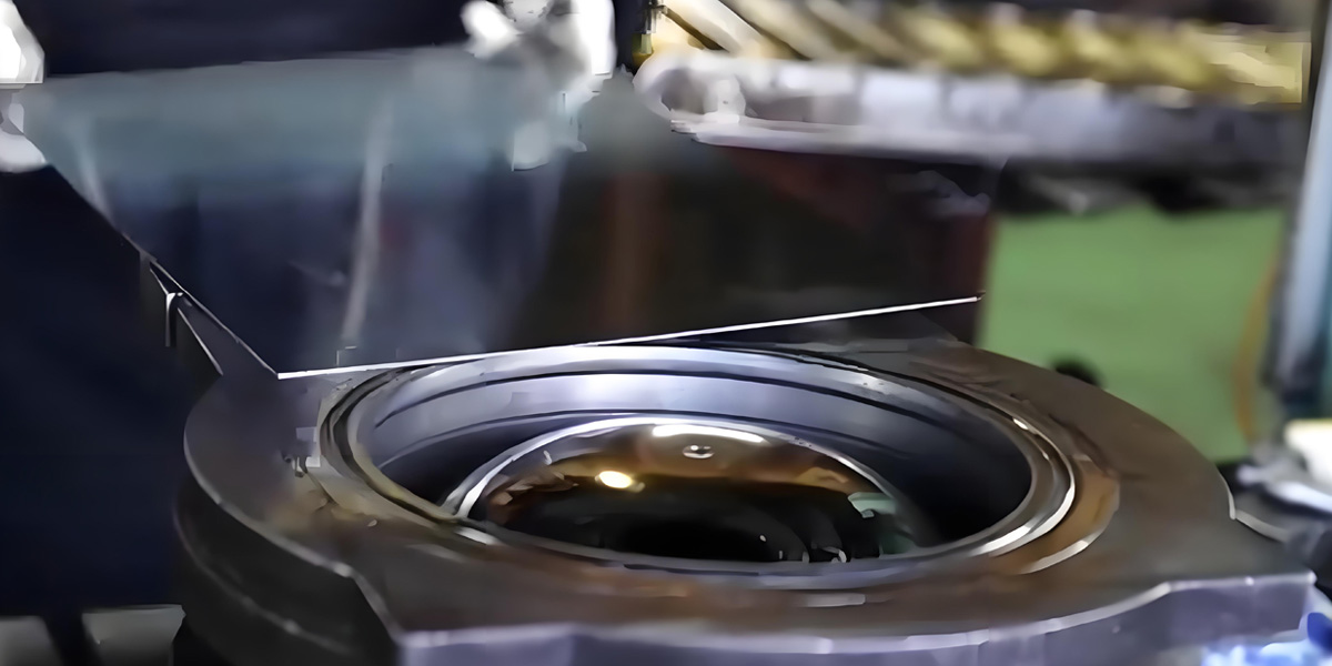 Stamping the Wok Body into Initial Shape